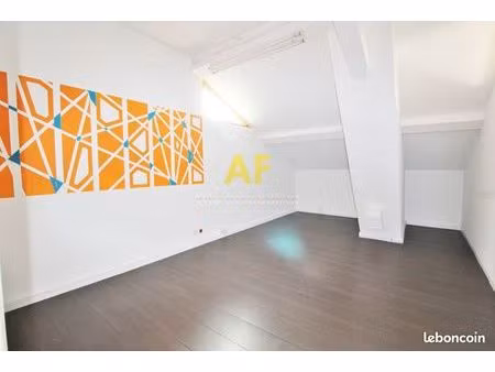 bureaux 43 m² fréjus
