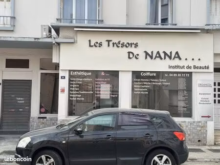 commerce 72 m²