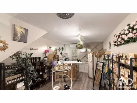 vente locaux professionnels 0 pièces 28 m² à l'isle-sur-la-sorgue (84800)  60 000 €