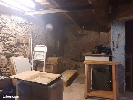 location cave brignoles centre