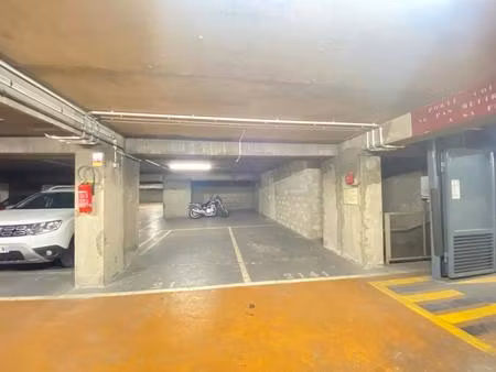 parking à louer