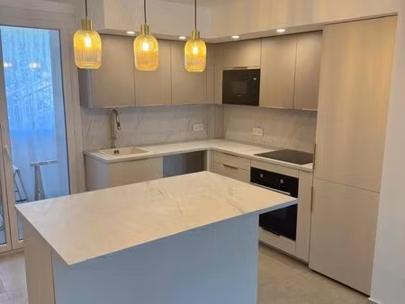 appartement de vacances t3 rénové - hyères - à 5 min de la plage de l'almanarre