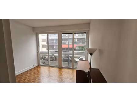 studio saint-mandé 790 €