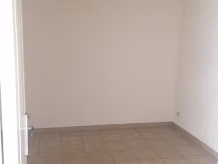 65m2 2 pièces