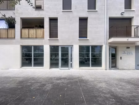 vente locaux professionnels 47 m² à biganos (33380)  165 833 €