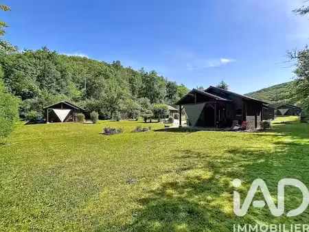 vente locaux professionnels 6 pièces 274 m² à saint-moré (89270)  440 000 €