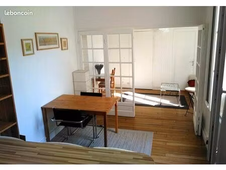 charmant 3 pièces parisien à louer  sur cour