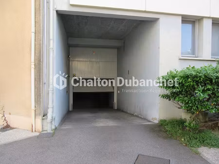 vente parking à roanne (42300)  12 000 €