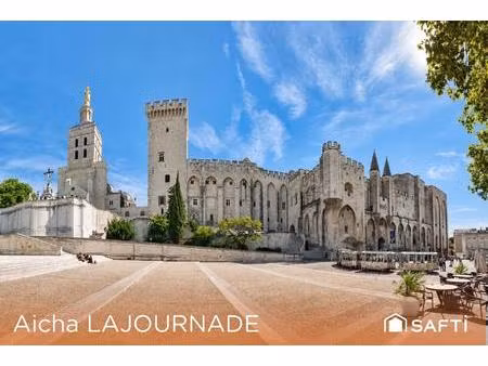 appartement 130m2  3 chambres  palais des papes!