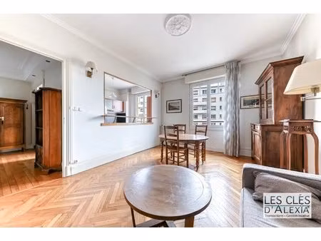 appartement t3 - saxe gambetta