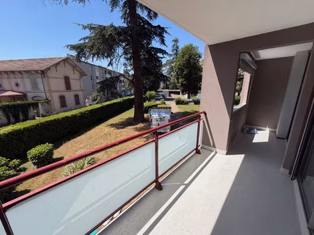 appartement t5 avec terrasse  garage et cave dans résidence