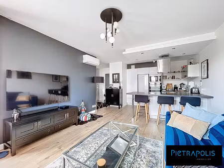 t2 de 45m² - garage + cave à tassin la demi lune