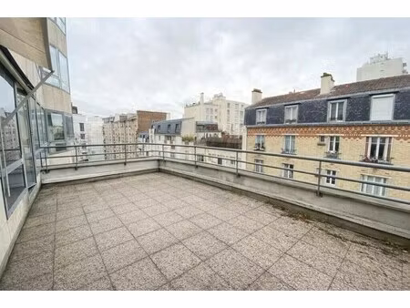 location bureaux 167 m²