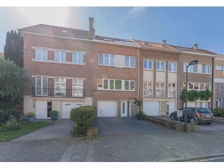 maison à louer à avenue de l'hélianthe 25 uccle (vbe42090)