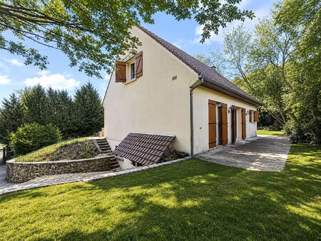 axe soissons -chateau th   pavillon sous sol total +grand terrain