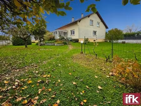 horbourg-wihr - maison de 201m2 bâtie sur une parcelle de 12.50 ares