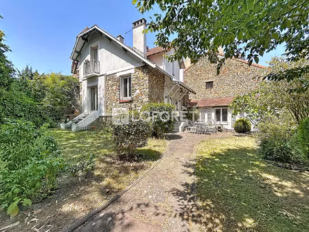 le vesinet - maison de caractère