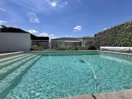 a vendre maison léojac (82) plain pied 3 chambres  bureau  piscine