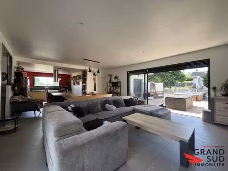 maison contemporaine - 155 m² - 4 chambres - terrain 1 28