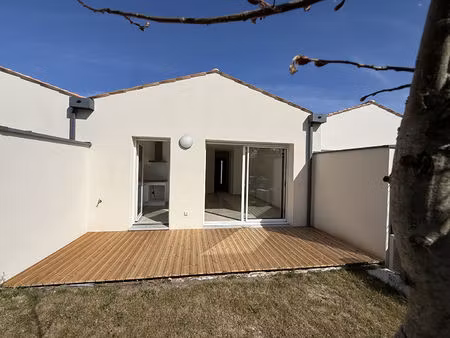proche centre ville & commerces - maison neuve de 2 pièces