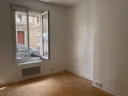 a louer appartement de type f1 - le havre - proximité plage