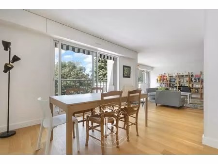 le service location de la maison barnes vous propose ce bien :