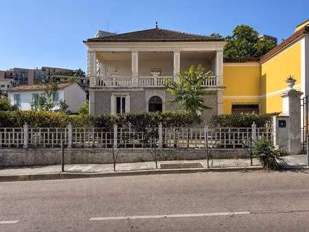 rare maison meublee loretto