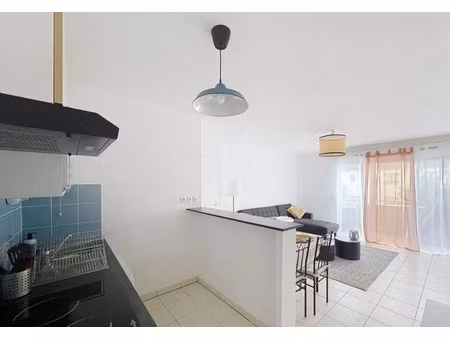 location appartement 2 pièces à blaye (33390)  613 €