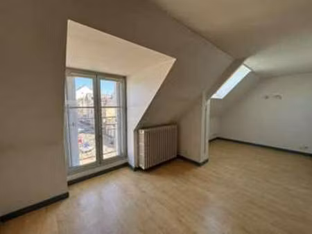 location appartement 2 pièces à laval (53000) : à louer 2 pièces / 41m² laval