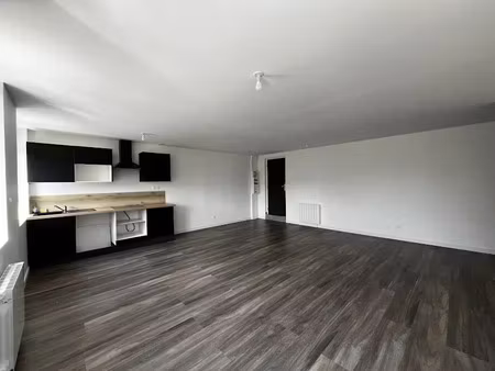 location appartement 3 pièces 69 m² à saint-jean-bonnefonds (42650)  690 €