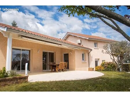 maison 7 pièces - 172 m2