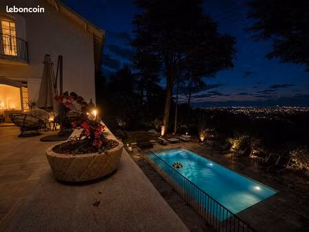 ferme 10 pièces 420 m²