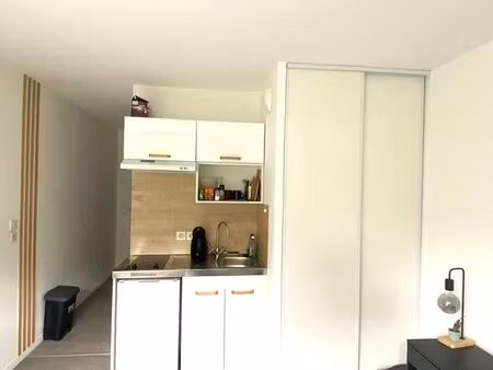 studio lyon caluire  proche doua  insa  univ lyon 1  idéal étudiant