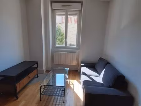 meublé 30 m²