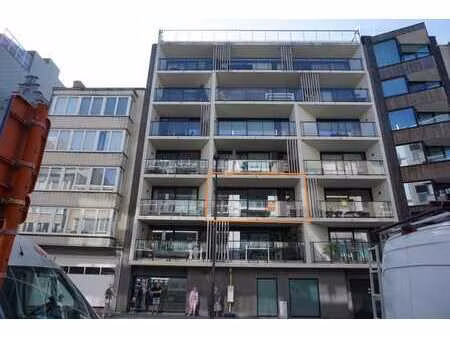 appartement récent avec grande terrasse dans le centre d'os