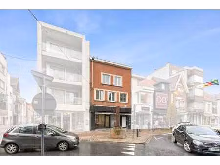 boutique à vendre à manestraat  roeselare