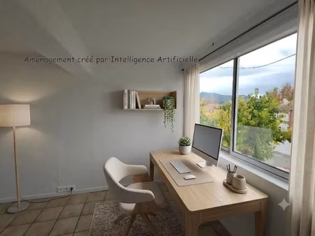 location appartement 4 pièces 58 m² à saint-cyr-sur-mer (83270)  980 €