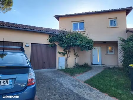 à louer – maison familiale rénovée de 143 m² avec jardin – saint-genis-laval