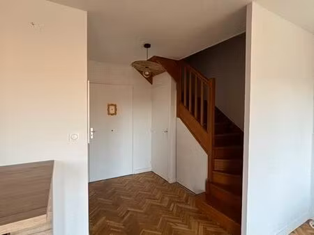 t2 meuble refait neuf