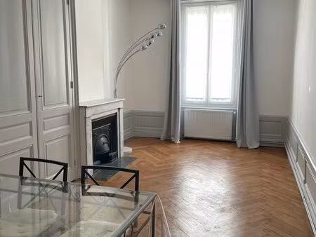 loue appartement 54m² lyon 6ème - rue ney  meublé refait à neuf - disponible 1er août 2026