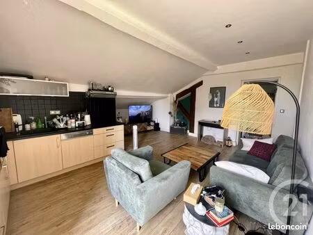 appartement 3 pièces 80 m²