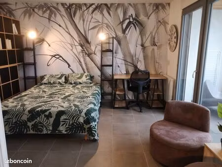 appartement 35m2 em lyon. ens   universite lyon7/8