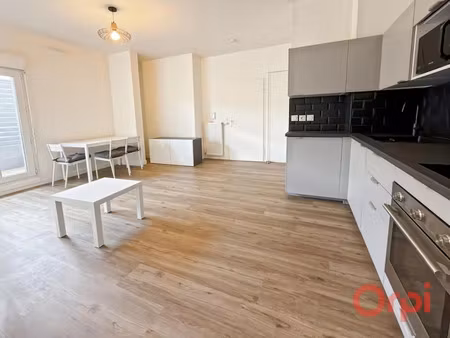 location meublée appartement 2 pièces 45 m² à stains (93240)  950 €