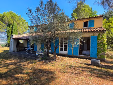 à claret villa de 156m² avec vue dégagée et terrain de 4640m²