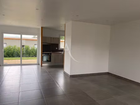centre malafretaz villa de plein pied 4 chambres avec garage et jardin clos
