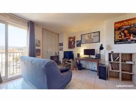 appartement 1 pièce 33 m²