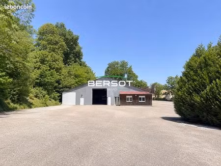 propriété 4 pièces 90 m²