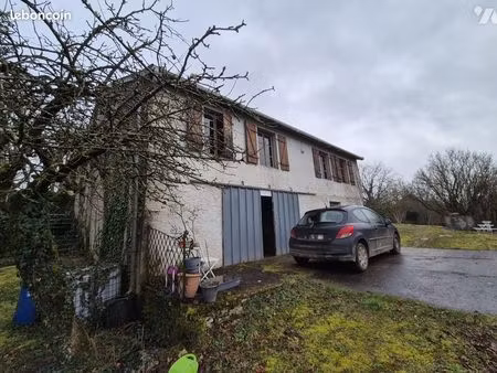 maison 6 pièces 140 m²