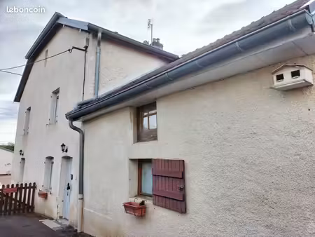 maison entièrement rénovée de 145 m2 à 20 minutes de vesoul