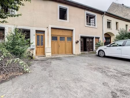 maison ancienne à villersexel